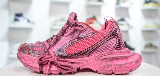 Balenciaga 3XL Pink Shoes: A Bold Statement in Footwear Fashion